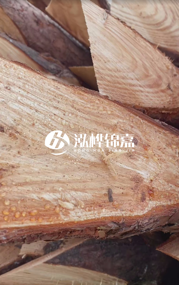 哈爾濱松木樁批發(fā)源頭廠家-松木樁2米10-12價格？