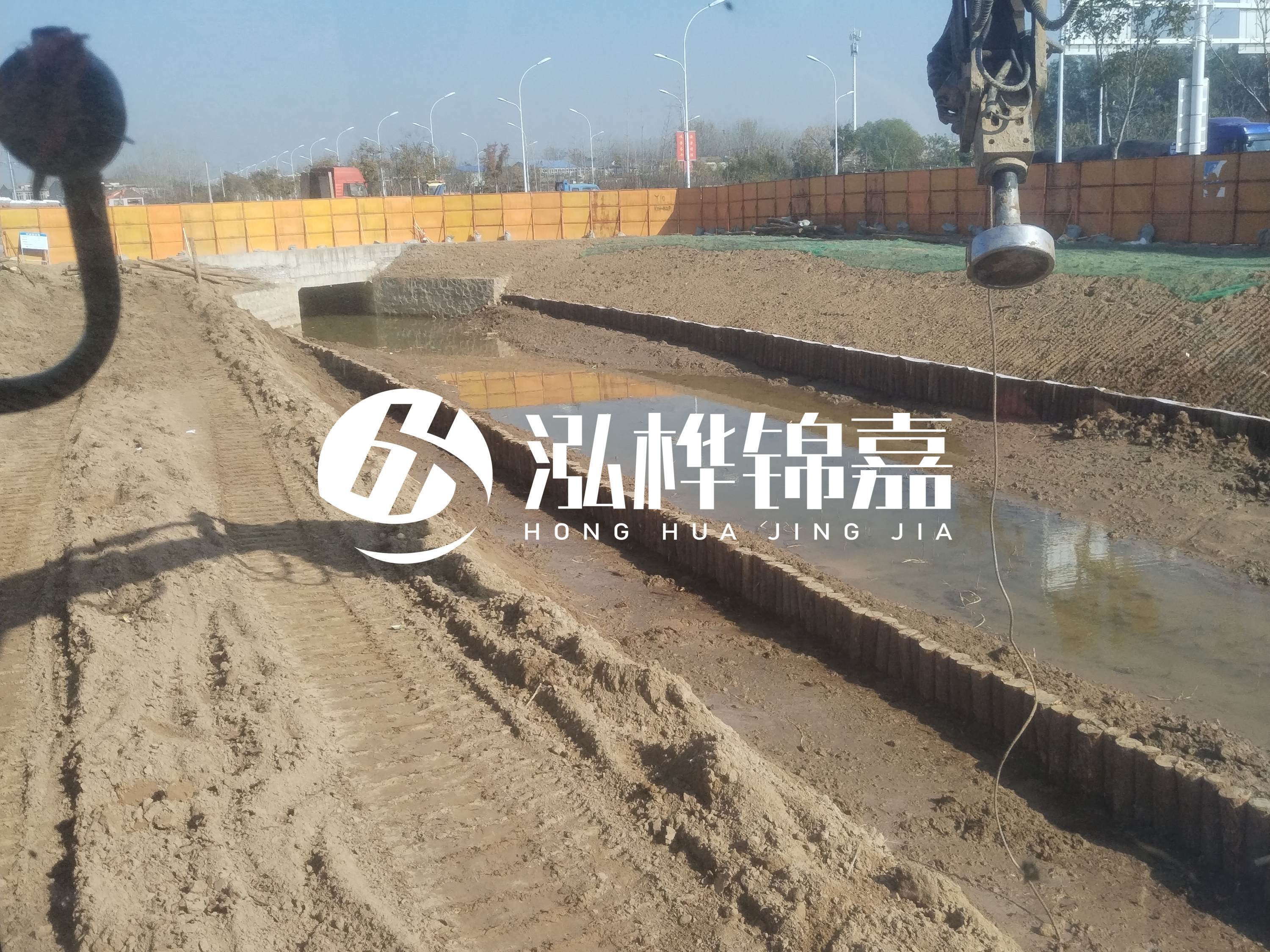 木樁打入地下作用是什么？松木樁在地底下會爛嗎？