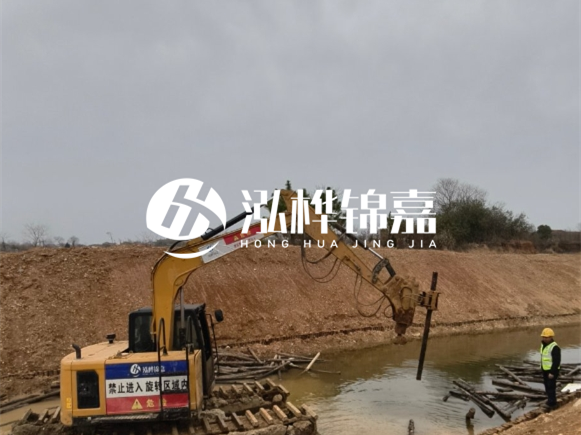 為什么要進行河道護坡？堤壩加固木樁的作用？