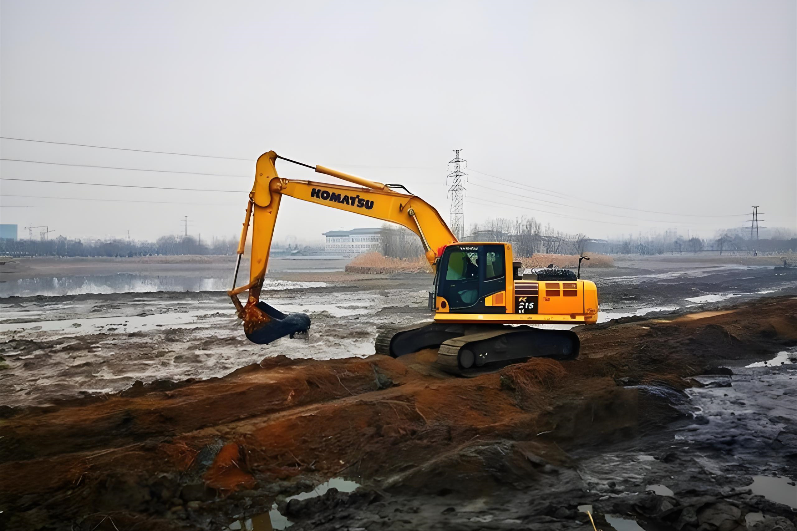 貴州水挖清淤團隊泓樺錦嘉-挖機河道清淤怎么干？