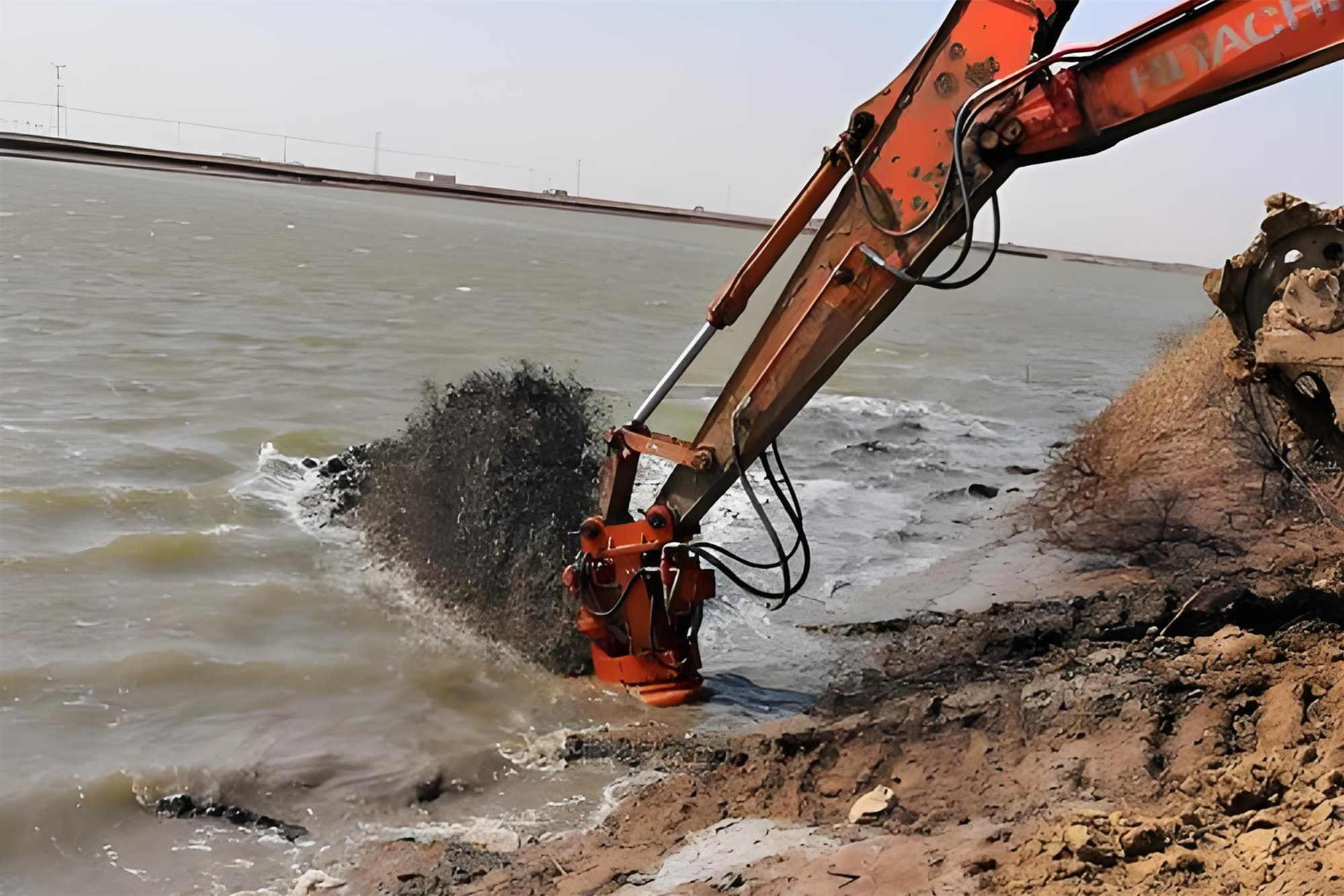 廣西貴港挖機(jī)清淤施工隊(duì) - 挖機(jī)清淤每立方成本怎么計(jì)算？