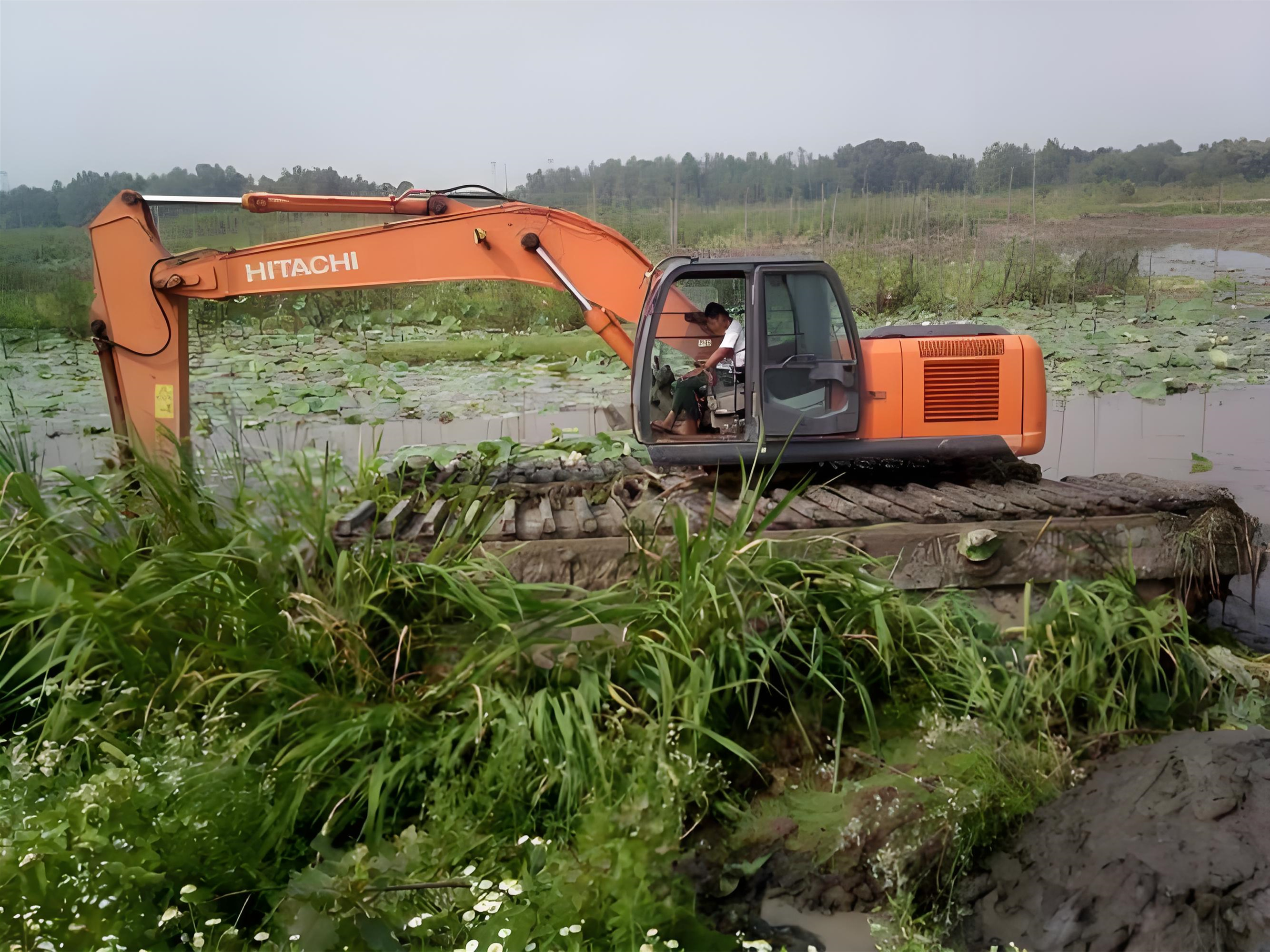 甘肅酒泉水上挖機(jī)清淤施工隊(duì) - 挖機(jī)清淤的費(fèi)用怎么計(jì)算？