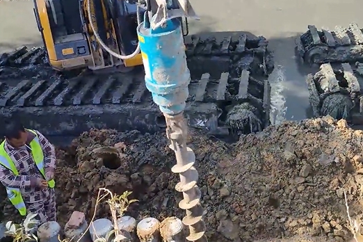 水泥樁批發廠家泓樺錦嘉-水泥仿木樁樁徑怎么確定？